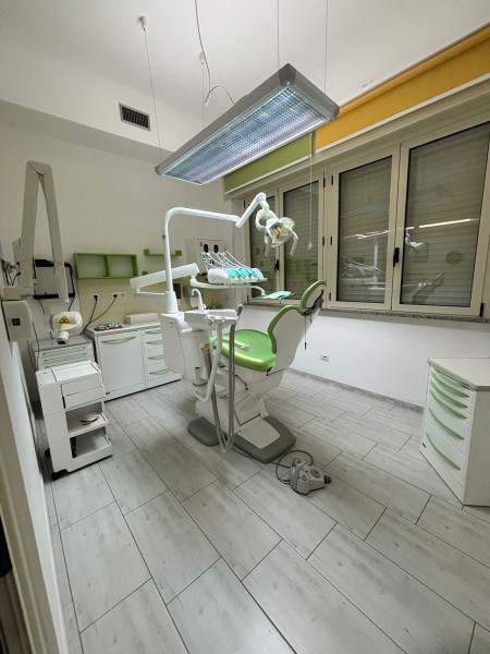 Studio odontoiatrico in affitto – Oristano